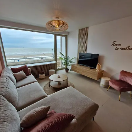 Alizee Met Frontaal Zeezicht דירה