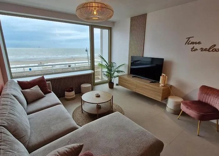 Alizee Met Frontaal Zeezicht Appartement